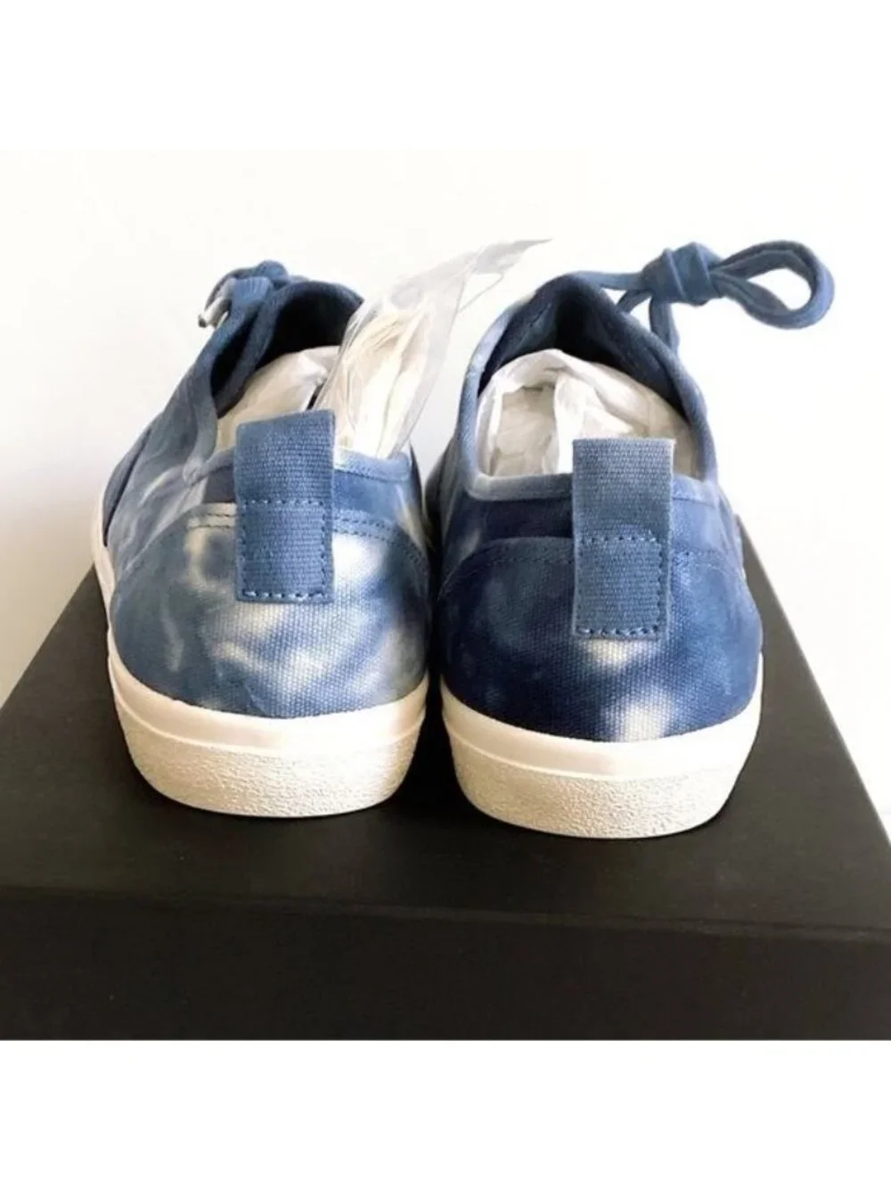 NIB J. Crew Blue Lace up Harbor Sneaker In Tie-dye